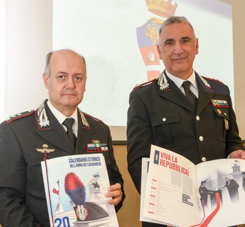 Carabinieri vicini ai cittadini, presentato il calendario storico