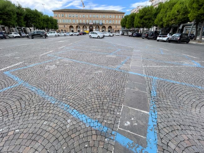 Da giovedì a Olgiate la sosta si paga Appiano, parcometri ancora spenti -  Cronaca