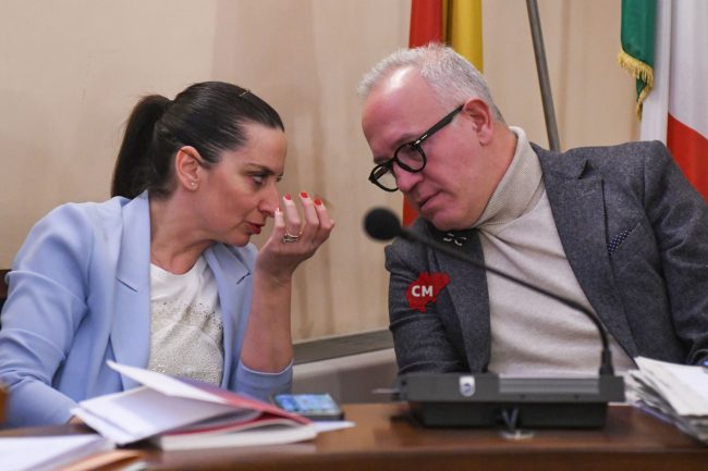 consiglio comunale dicembre 2023 - ciarapica belletti - civitanova - FDM (6)