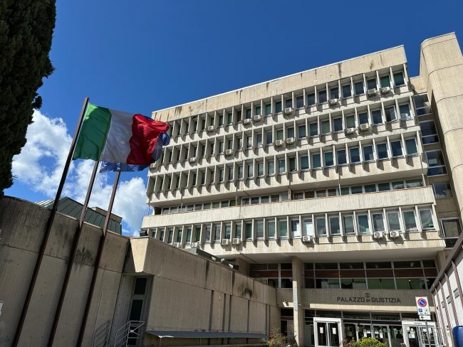 tribunale-macerata-1-650x488