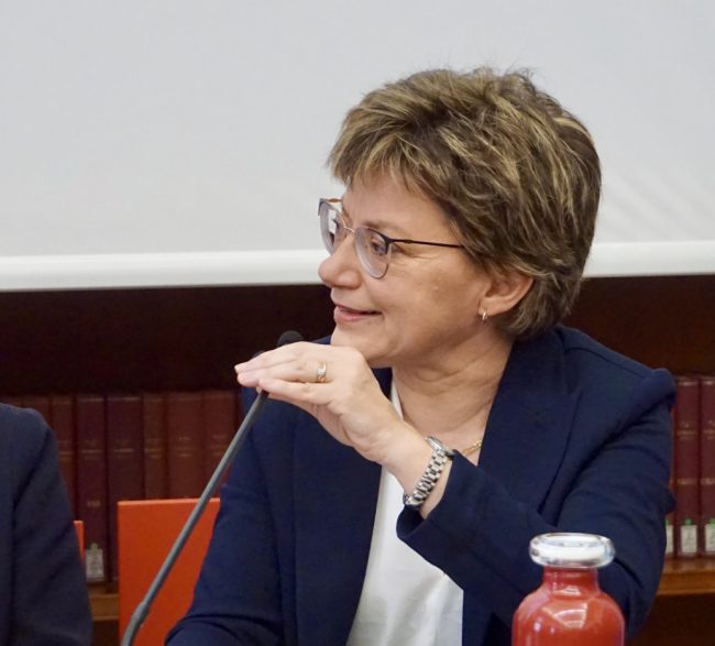 claudia cesari
