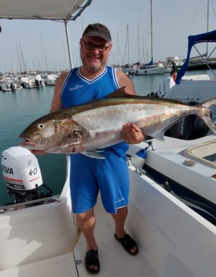 pesca-ricciola-gigante-1-e1718786402957-312x400