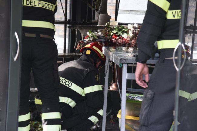 incendio cimitero6