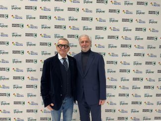 Hermas-Ercoli-con-lassessore-al-turismo-del-comune-di-Ancona-Daniele-Berardinelli