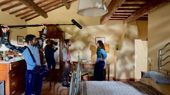 Cortometraggio-Poliarte-Gruppo-Rainbow-set-Tenuta-Tavignano-Cingoli-2-650x366