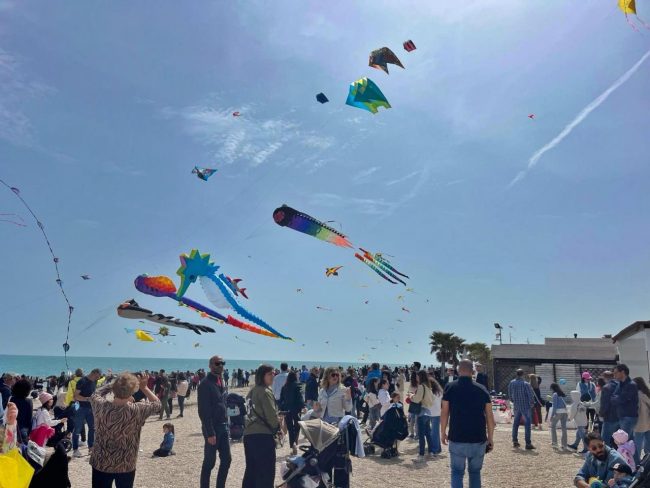 aquiloni-porto-recanati-1-650x488