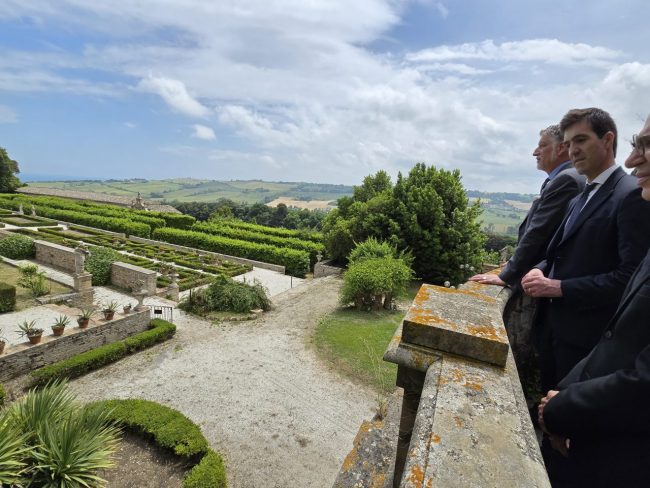 Acquaroli Giuli Villa Buonaccorsi 2