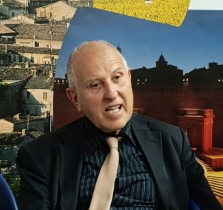 Il-sindaco-di-Caldarola-Fabbroni-e1747924274210-325x306