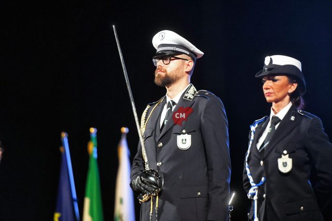 festa-polizia-locale-2025-teatro-rossini-civitanova-FDM-4-650x433