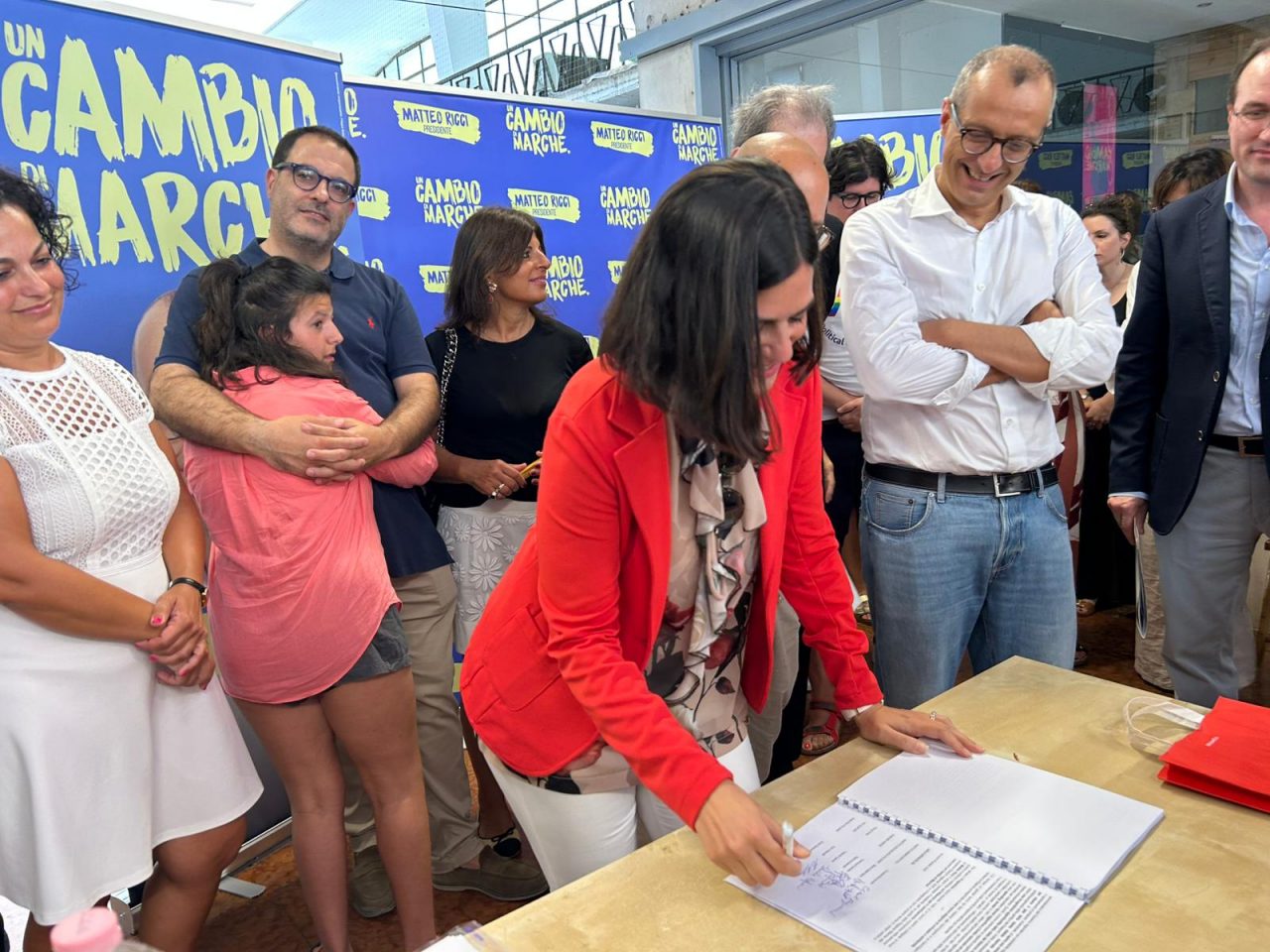 matteo-ricci-ancona-firma2