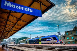 stazione macerata