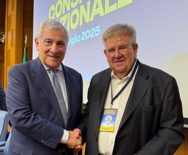 Antonio-Tajani-segretario-nazionale-FI-e-Raimondo-Orsetti-Coordinatore-Regionale-Base-Popolare-Marche-