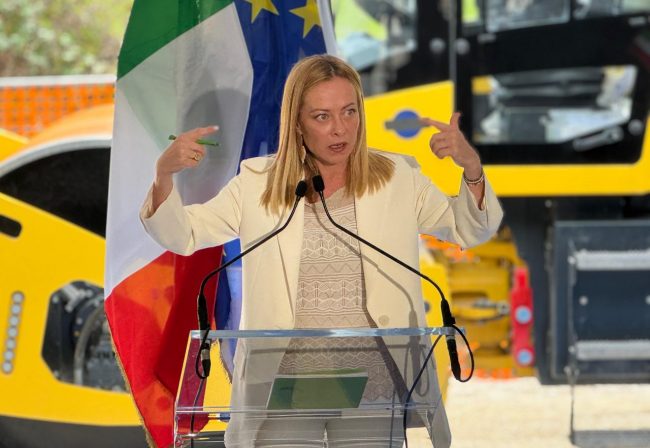 meloni-cessapalombo-inaugurazione-1-650x448