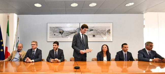 Giunta_02-650x294