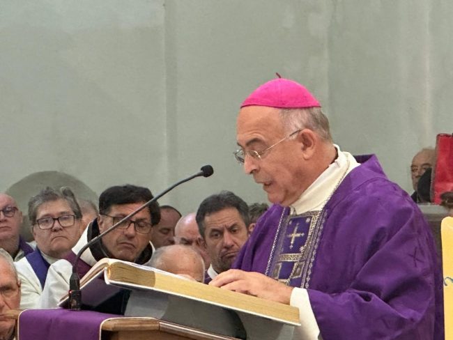 Larcivescono-Angelo-Spina