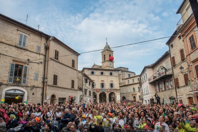 Pubblico_piazza_ClownClown