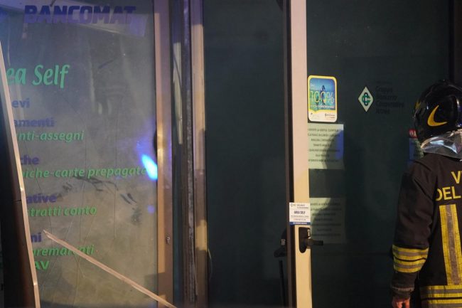 bancomat-porto-potenza10-650x433