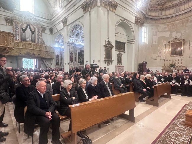 funerali-menichelli-11-650x488