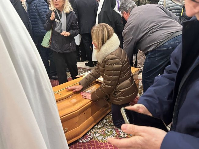 funerali-menichelli-8-650x488