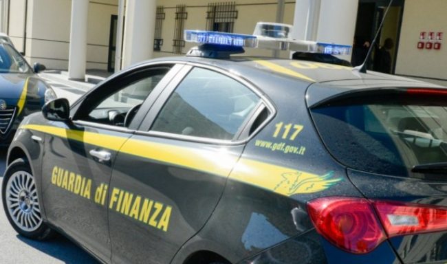 guardia di finanza archivio