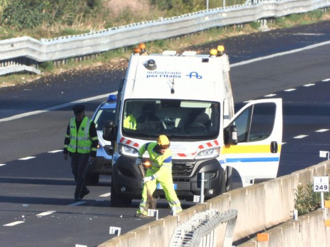 traffico-autostrada-statale-assalto-portavalori-8-650x488