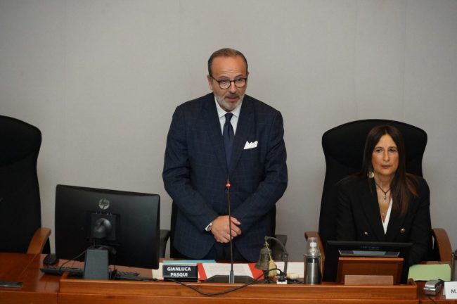 seduta-aperta-25-nov.-pres-Pasqui-650x432