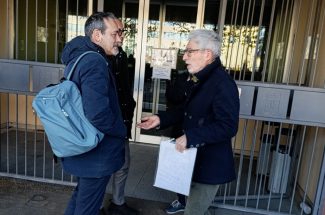 A-destra-Massimo-Rossi-e1765996203767-325x215