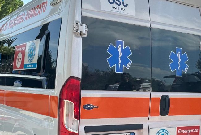 ambulanza-archivio-arkiv-118-1-e1755283839323-650x436