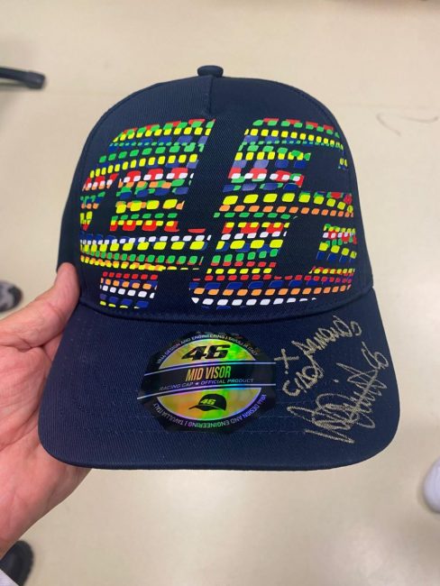 valentino-rossi-salesi-ancona-3-488x650