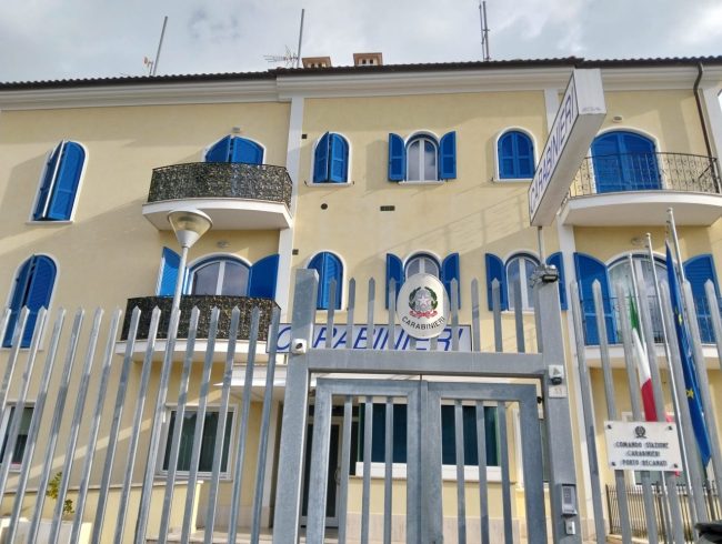 caserma carabinieri porto recanati 2