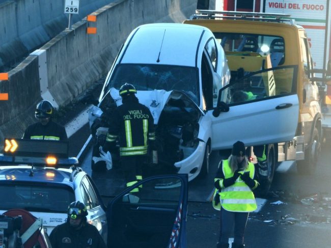 incidente-autostrada-civitanova-2-1-650x488