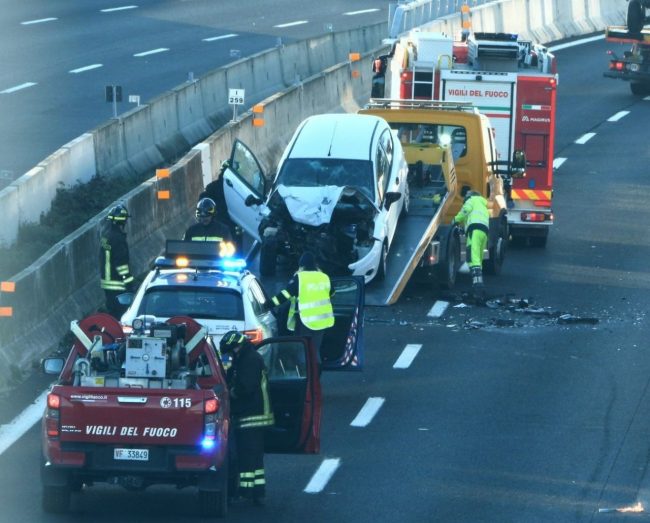 incidente-autostrada-civitanova-3-1-650x523