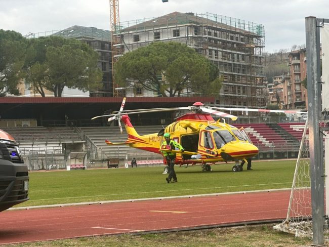 incidente lavoro ospedale tolentino eliambulanza
