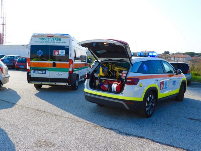 auto ribaltata civitanova (5)