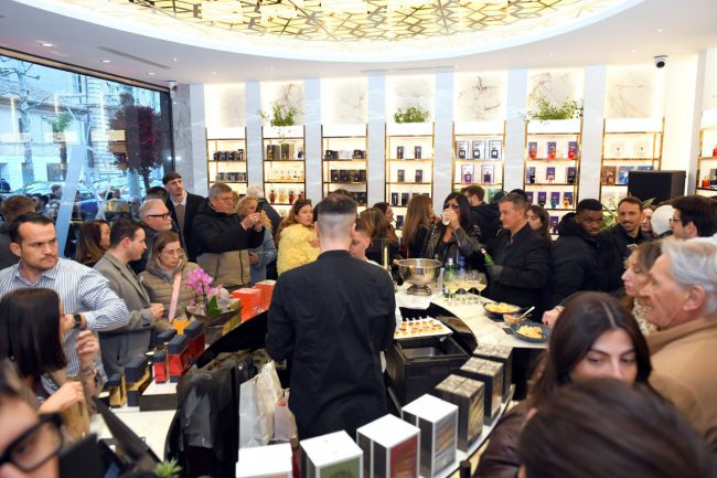 inaugurazione aura perfume - corso umberto i civitanova - FDM (2)