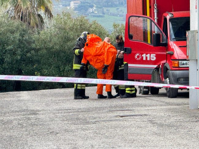 materiale tossico civitanova 7