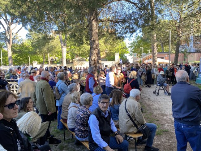 25 aprile centrosinistra campo dei pini (4)