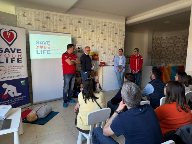 Defibrillatori e corsi Dae a Treia e asilo nido Chiesanuova (3)