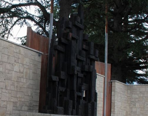 Monumento ai Caduti della Resistenza1