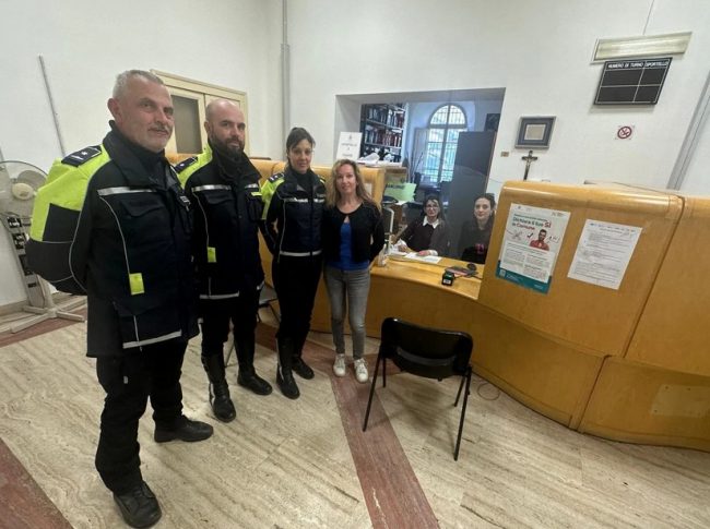 arresti documenti falsi (1)