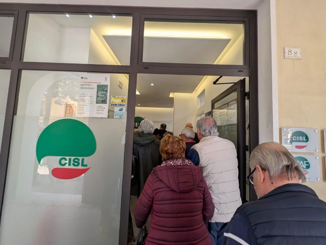 cisl-inaugurazione-porto-recanati3-650x489