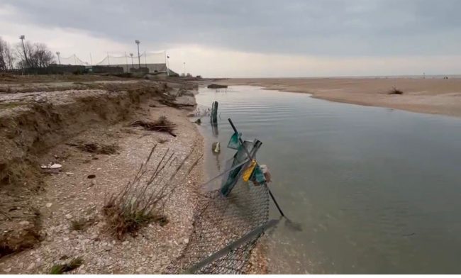 fiume chienti foce mareggiata (4)