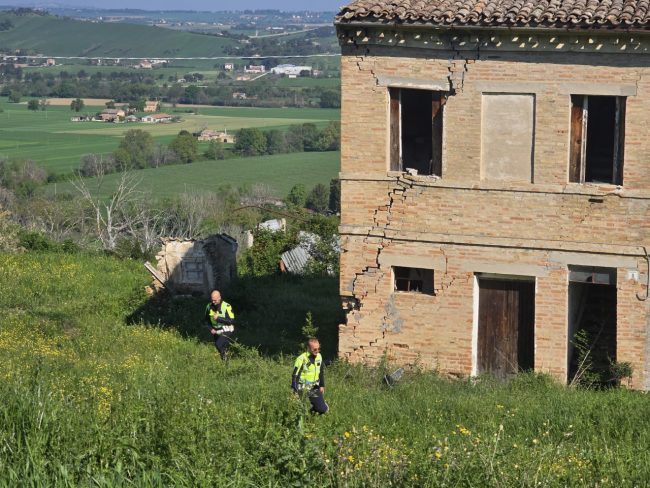 fuoristrada via galilei macerata (4)