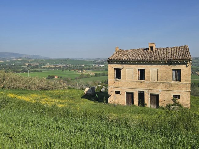 fuoristrada via galilei macerata (6)