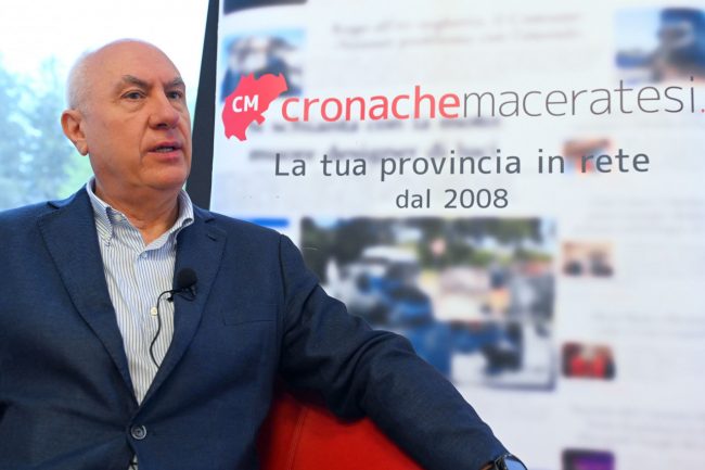marco sigona candidato sindaco intervista in redazione - macerata - FDM (4)