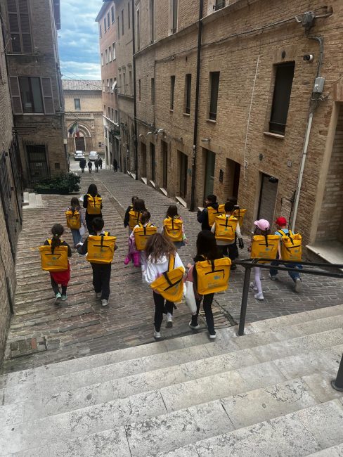 CONSIGLIO DEI BAMBINI MACERATA (3)