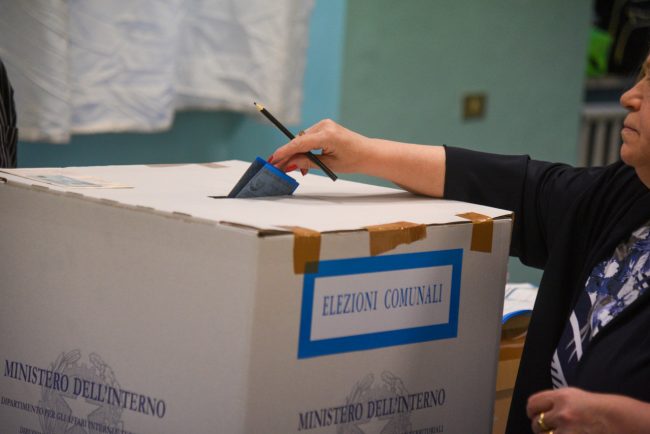 De Amicis_Seggio Elettorale_Voto_FF-8