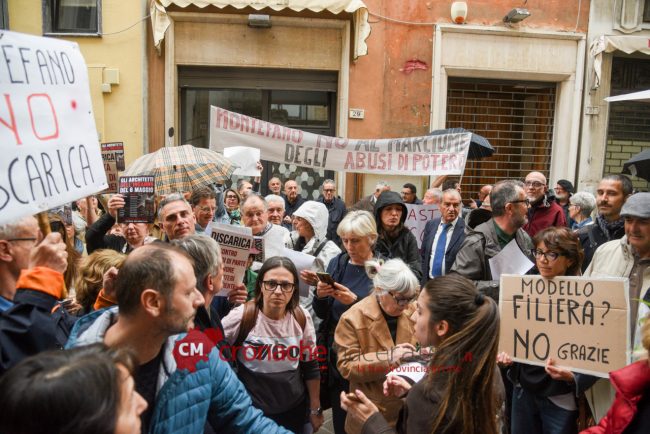 Provincia_Protesta_Discarica_Rifiuti_FF-10