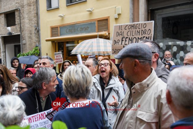 Provincia_Protesta_Discarica_Rifiuti_FF-2