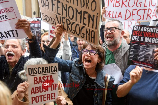 Provincia_Protesta_Discarica_Rifiuti_FF-7